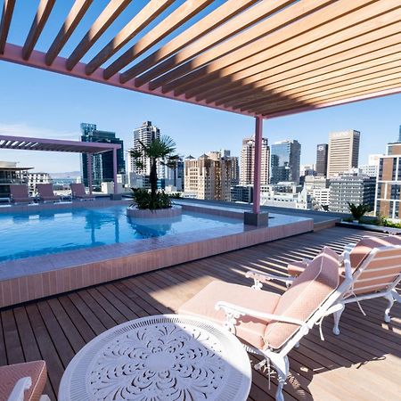 The Rose 204: Studio Apartment With Rooftop Pool ケープタウン エクステリア 写真