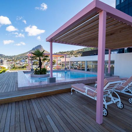 The Rose 204: Studio Apartment With Rooftop Pool ケープタウン エクステリア 写真